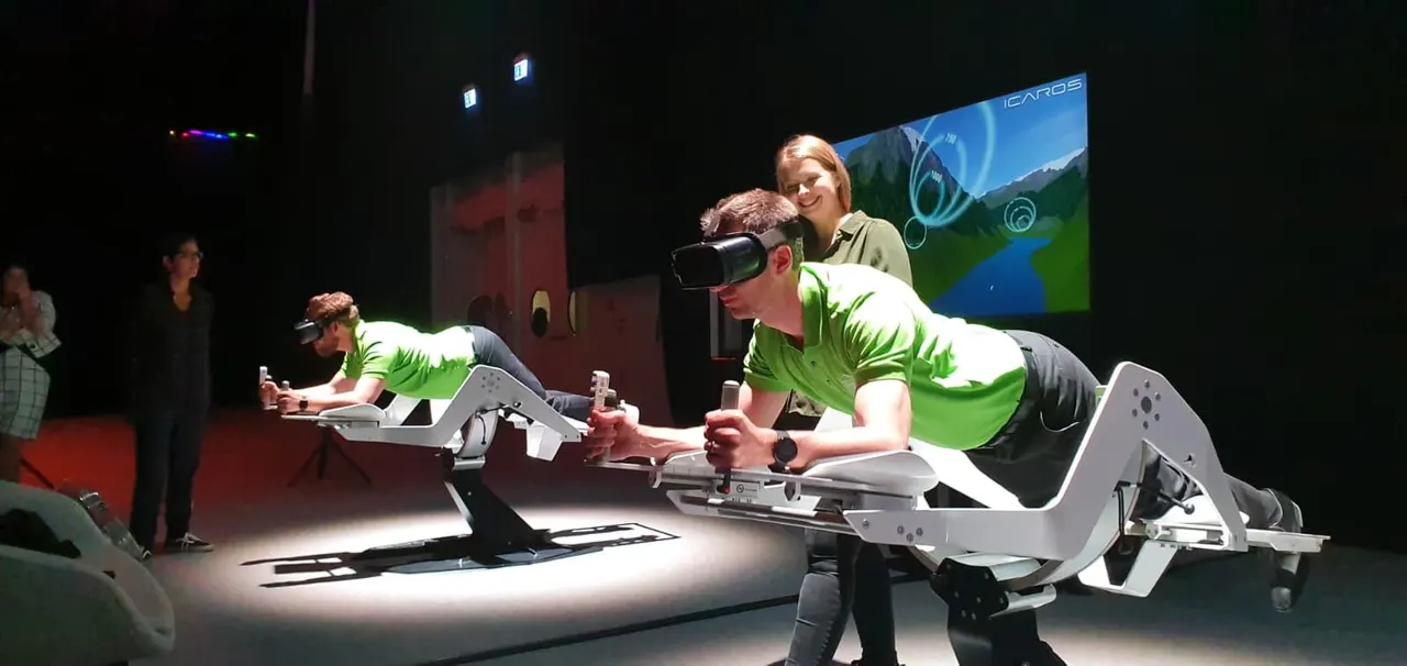 ICAROS-VR-Flugsimulator beim Firmenevent