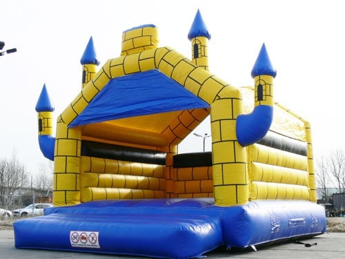 Ritter-Hüpfburg Camelot – Ansicht 2