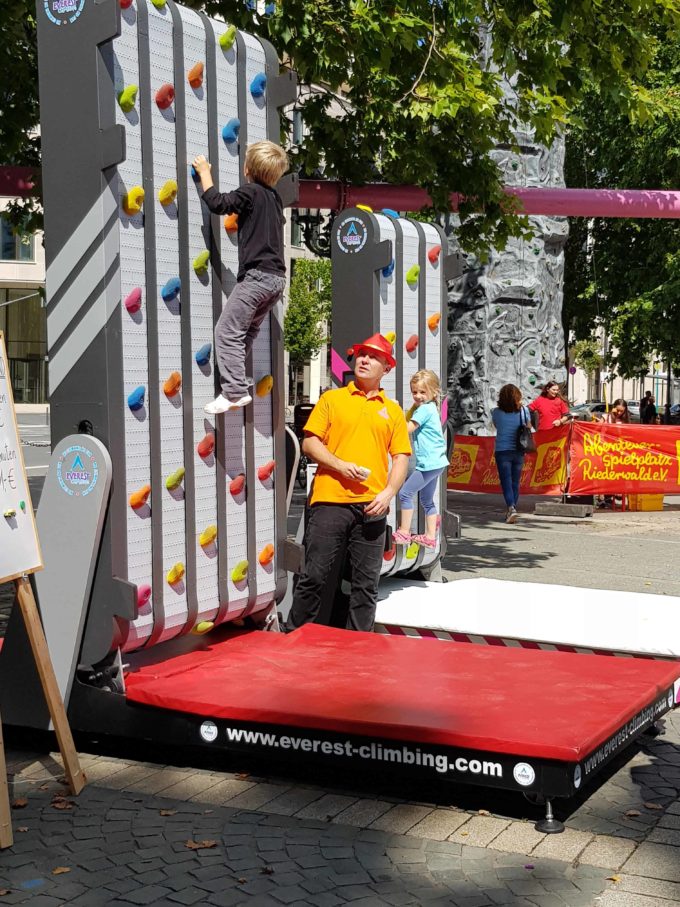 mobile Kletterwand Verleih für Events