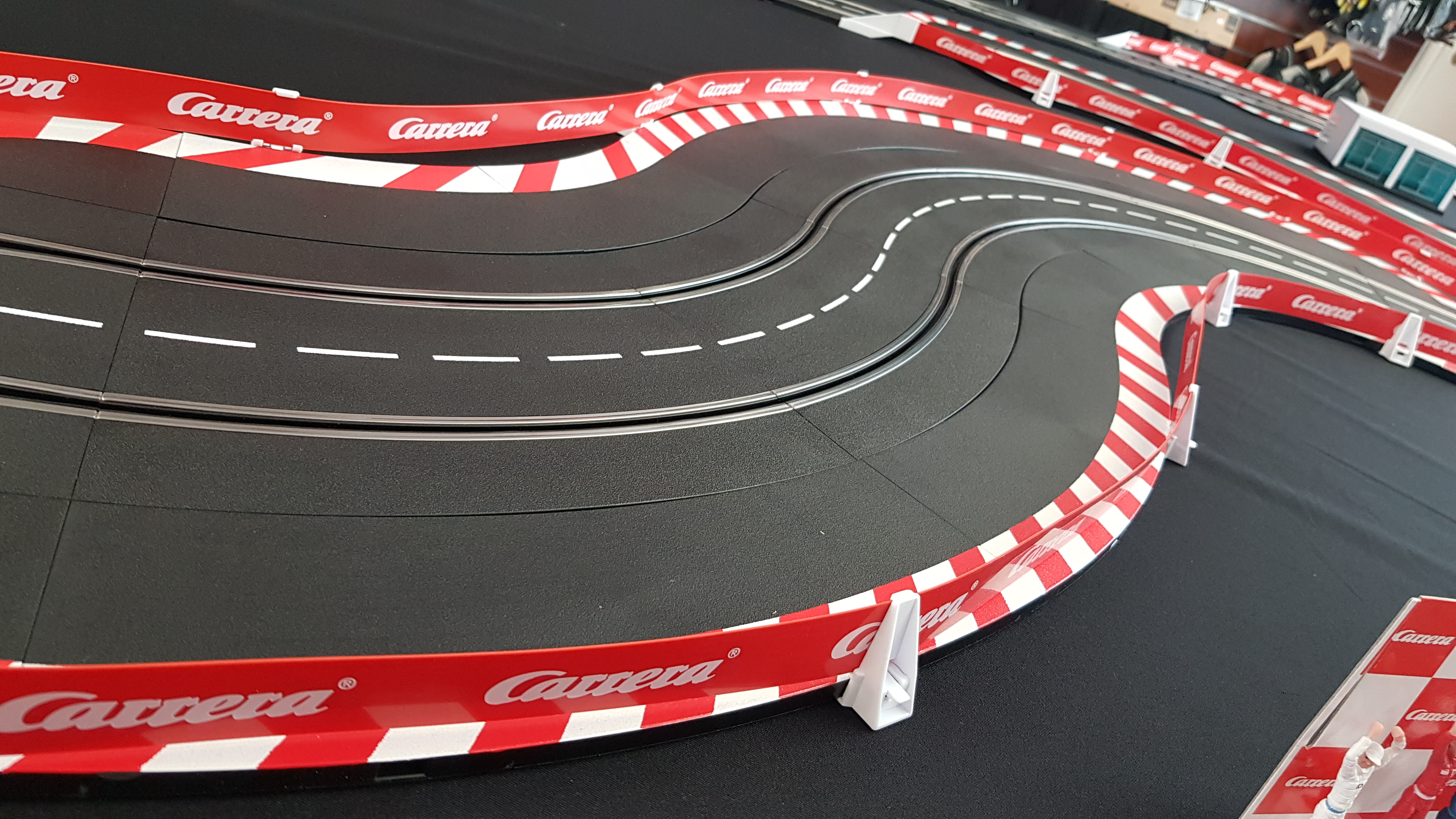 XXL Carrera Bahn mieten für Veranstaltungen! [XTSports]